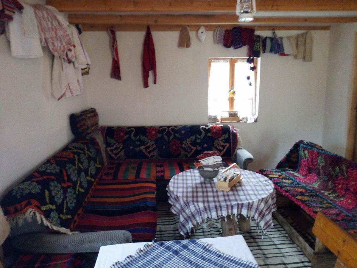 Guesthouse Letnja Basta Gornji Lukomir Dış mekan fotoğraf