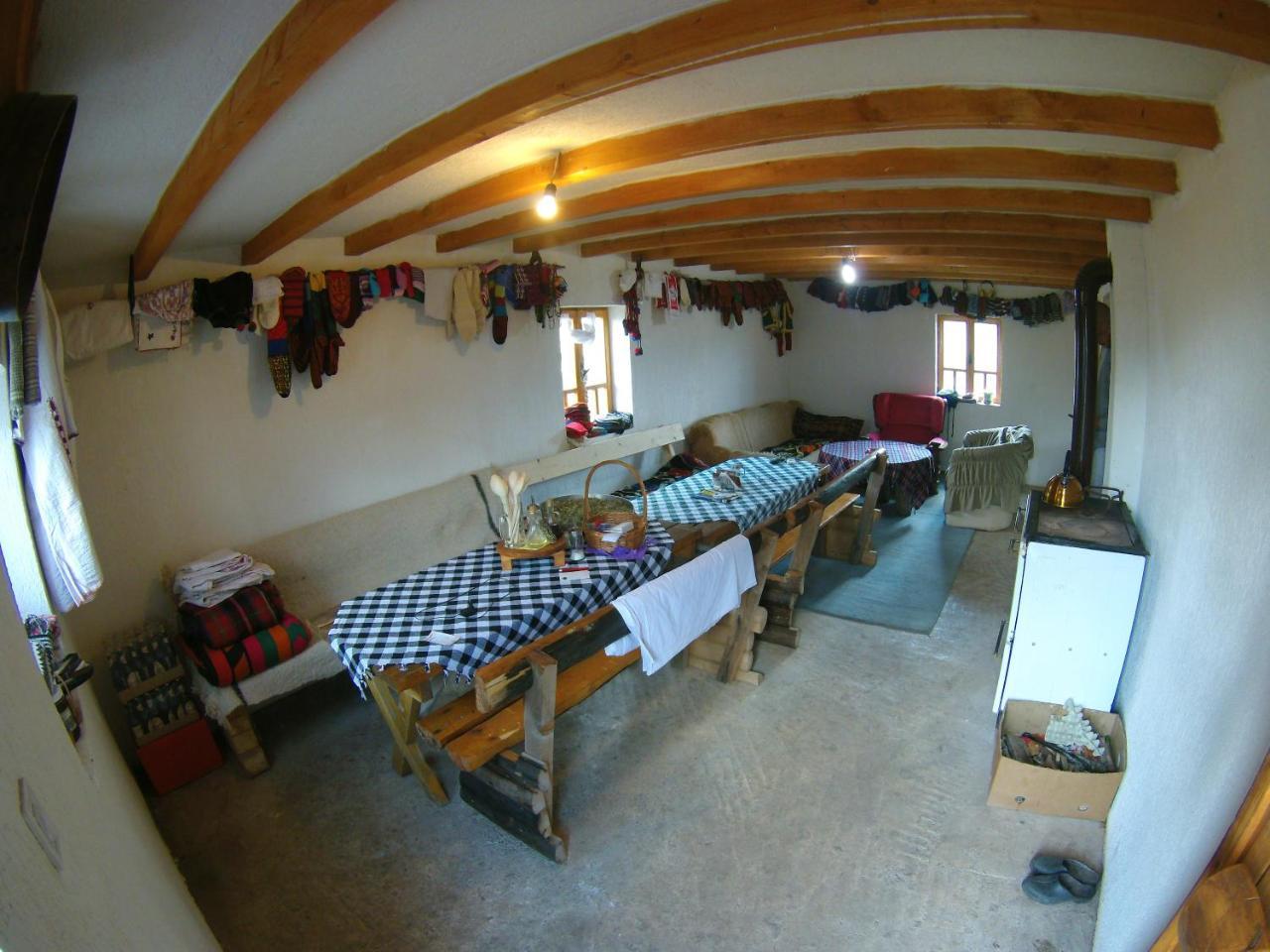 Guesthouse Letnja Basta Gornji Lukomir Dış mekan fotoğraf